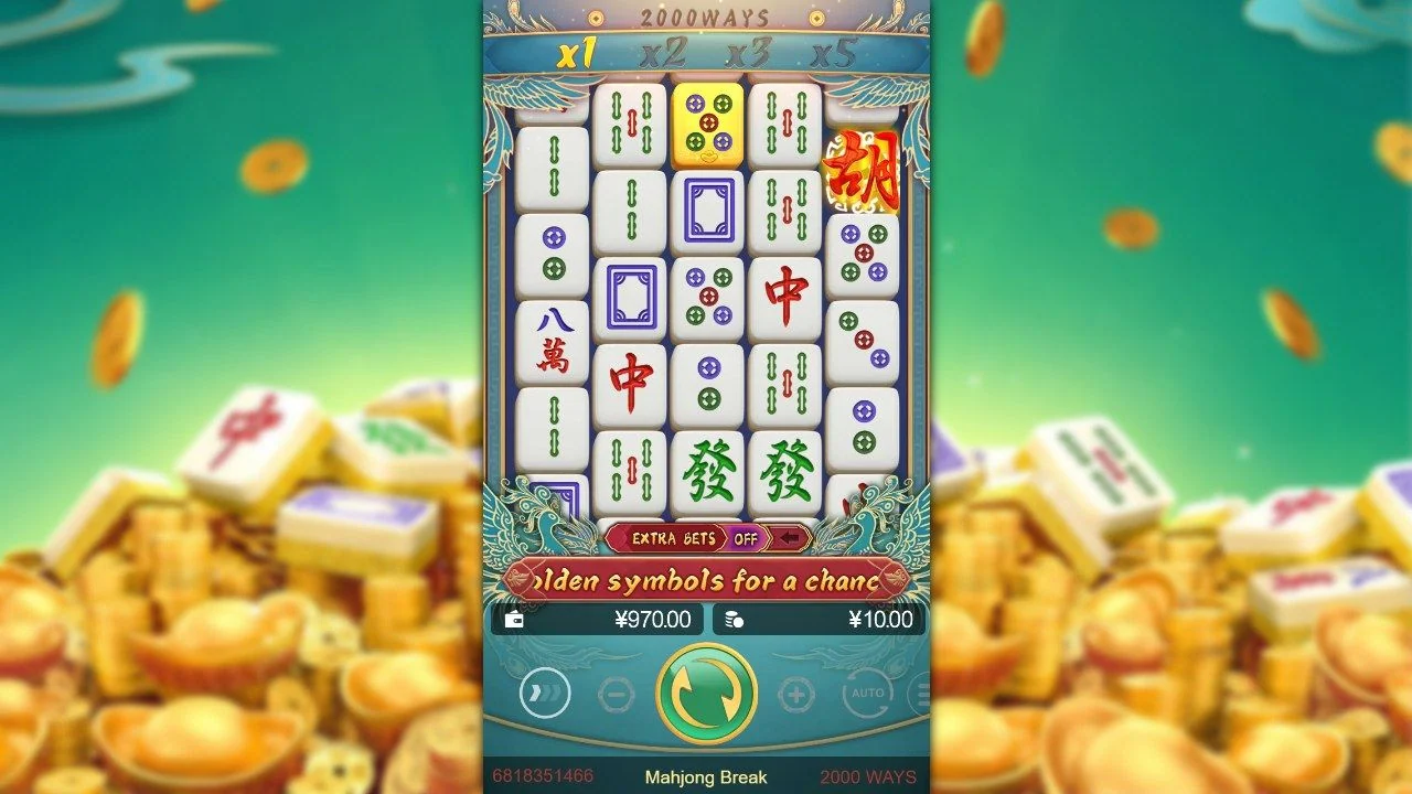 Grunnspillet i Mahjong Break med multiplikatorstigen over muren